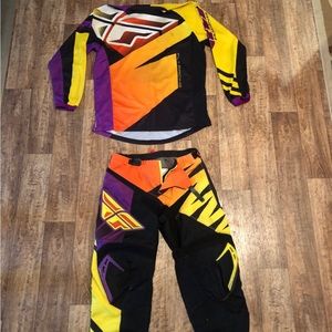 Fly Racing outfit. Shirt size Large, pants sz 32. Selling as a set.